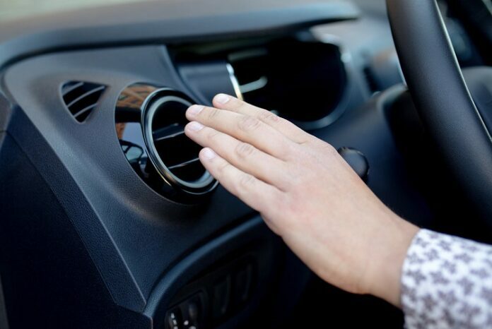 Car’s Air Conditioning System Car’s Air Conditioning System